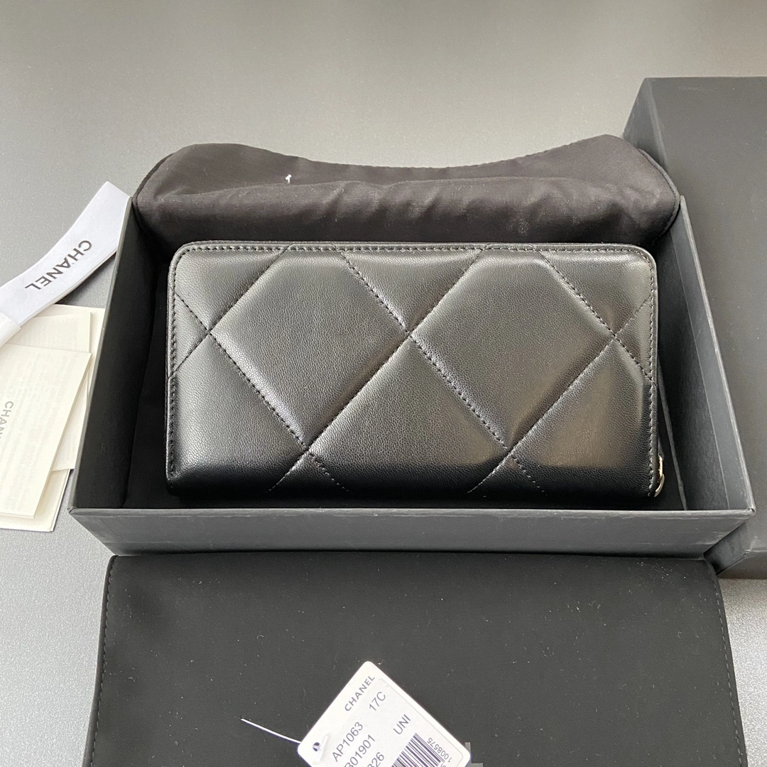 Vibrant Chanel Wallets Purse 56662