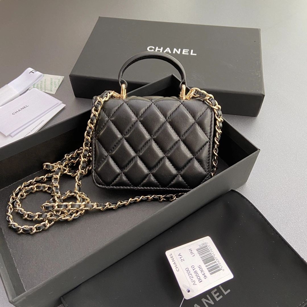 Chanel Wallets Purse Trendsetting 56556
