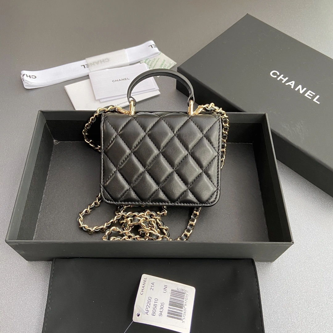 Chanel Wallets Purse Trendsetting 56556