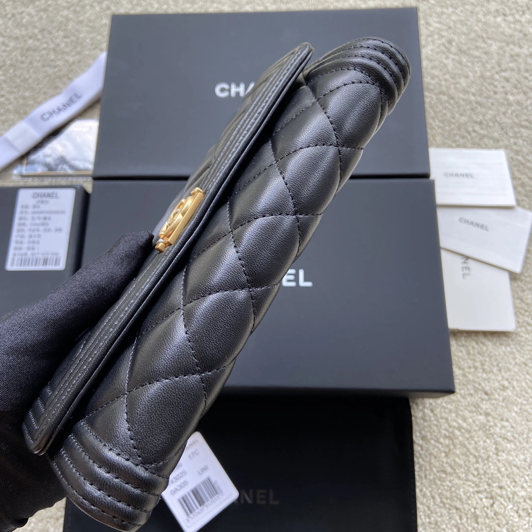 Chanel Wallets Purse FreshLook 56552