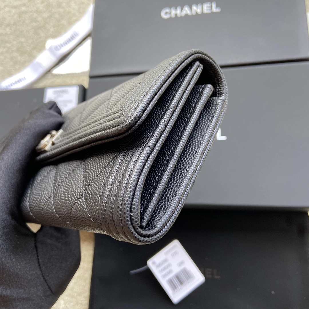 Bold Chanel Wallets Purse 56554