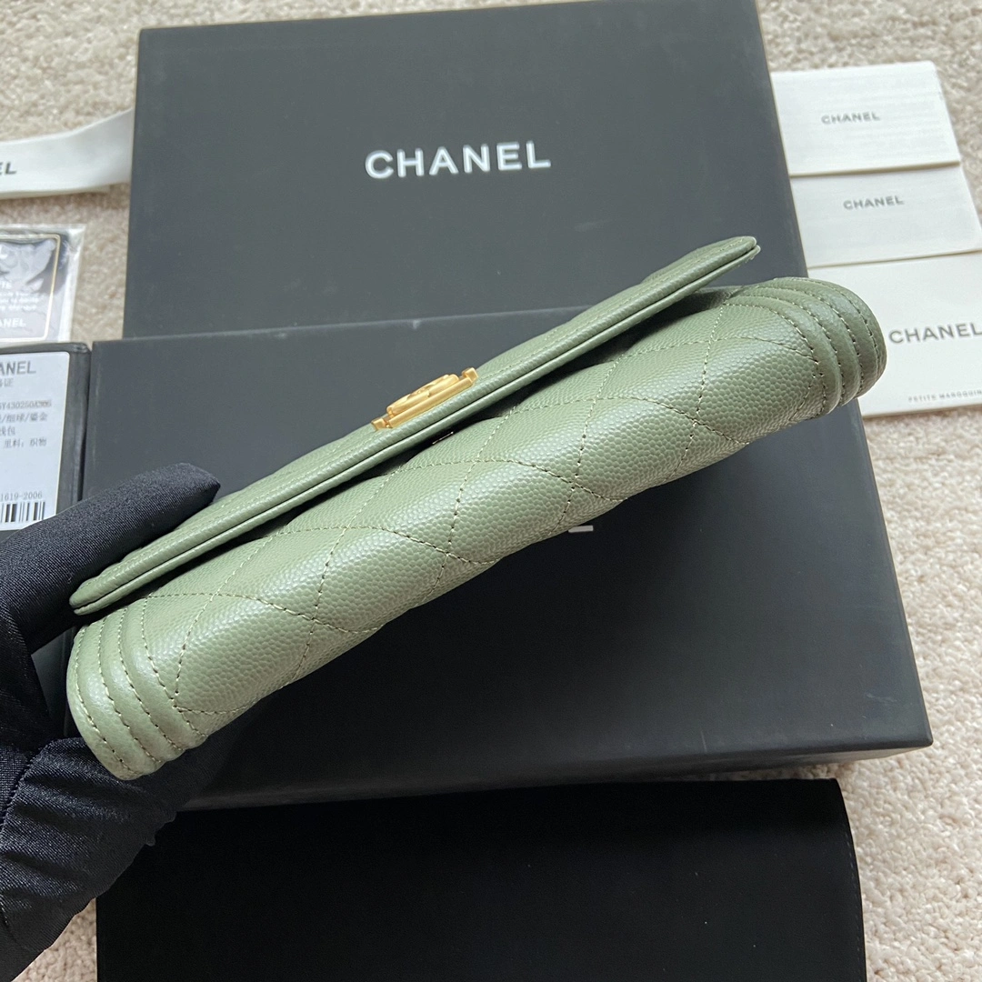 Chanel Wallets Purse Bright 56555