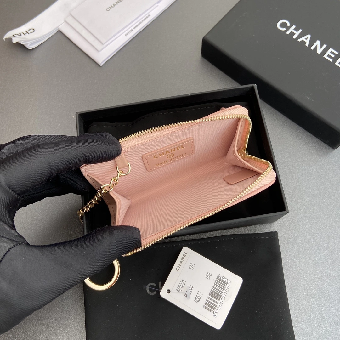 Sleek Chanel Wallets Purse 56527