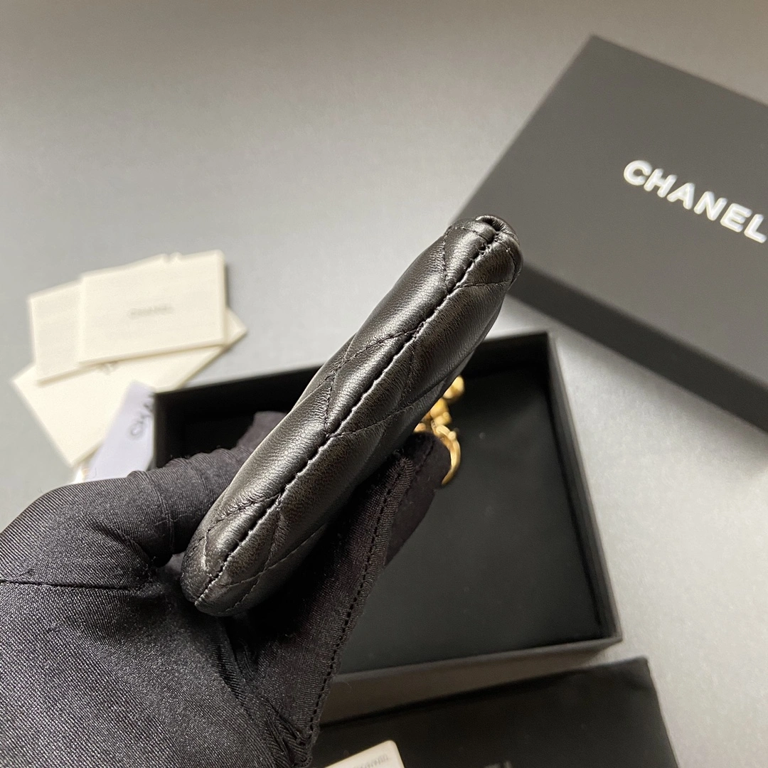 Chanel Wallets Purse Versatile 56511
