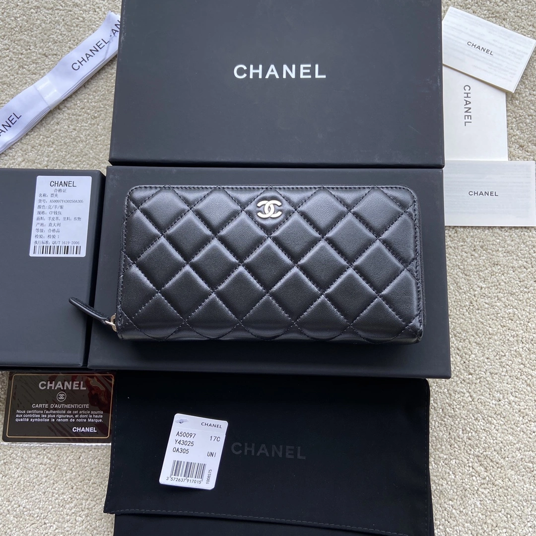 Chanel Wallets Purse EyeCatching 56531