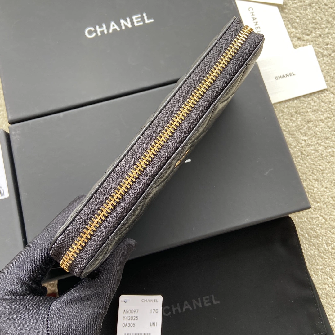 Sleek Chanel Wallets Purse 56497
