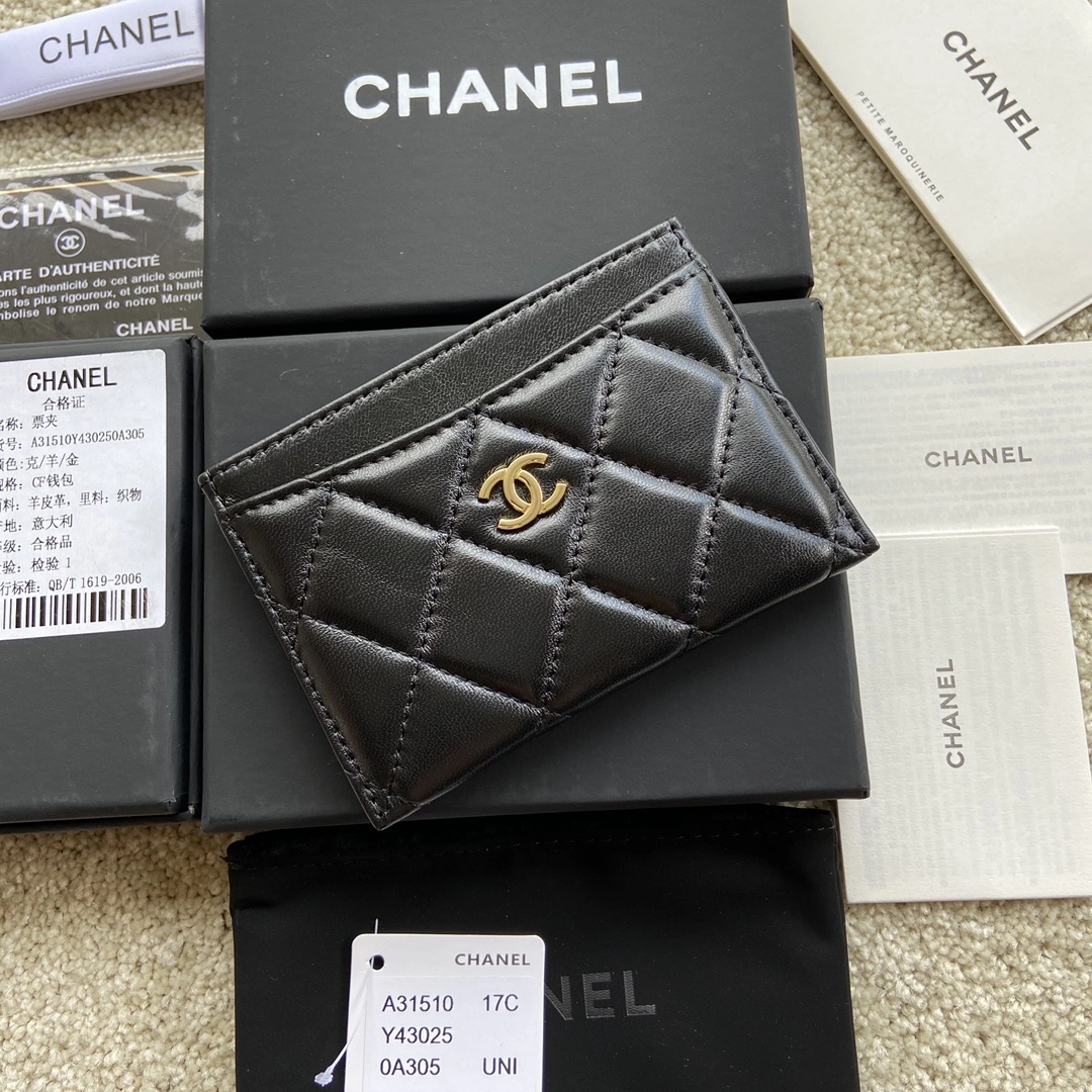 Chanel Wallets Purse FashionForward 56487