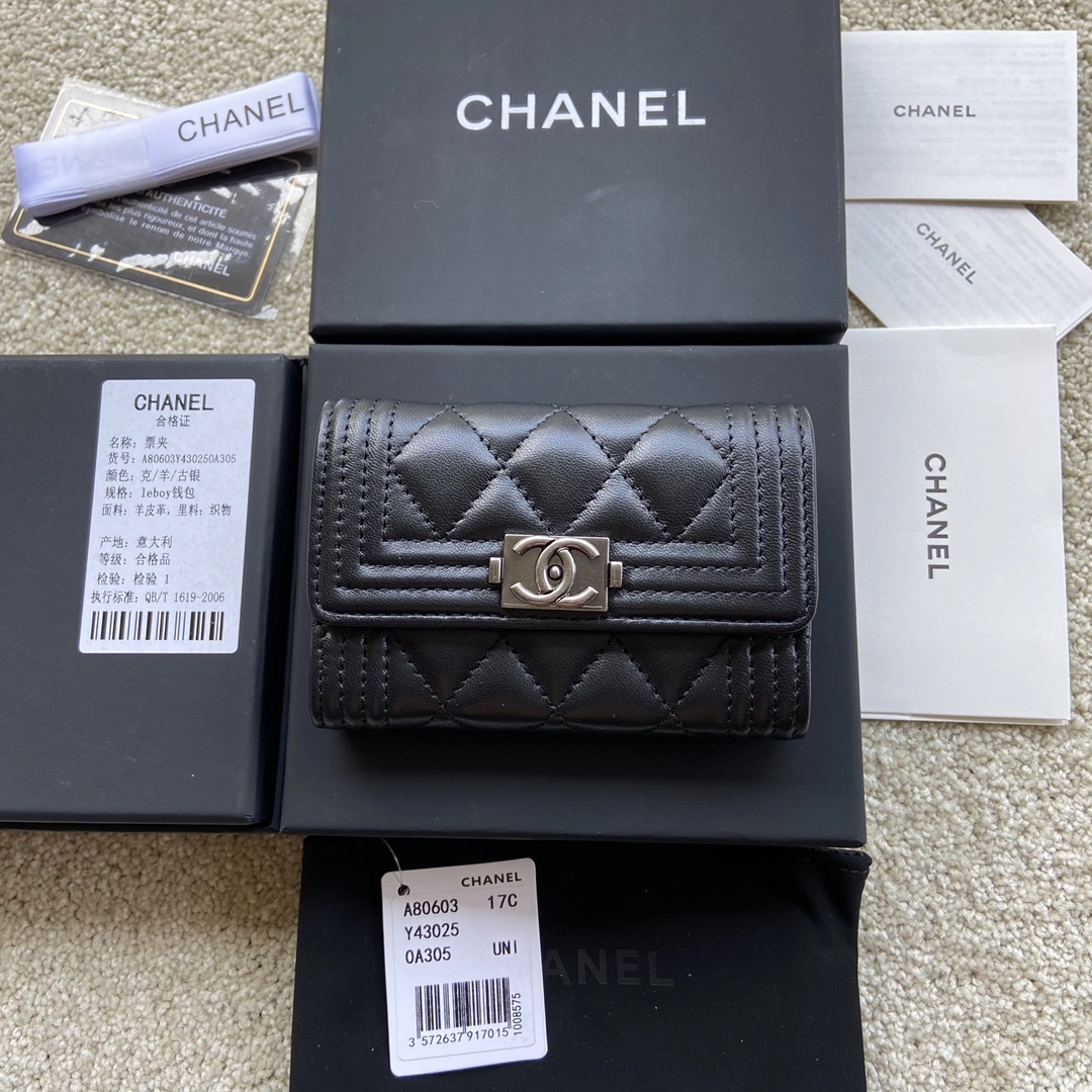 Chanel Wallets Purse Trendsetting 56449