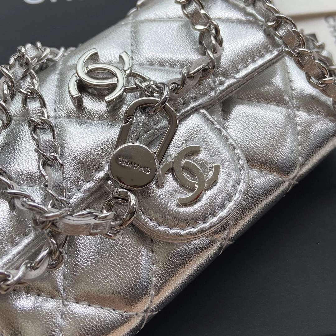 Chanel Wallets Purse Fashionable 56431