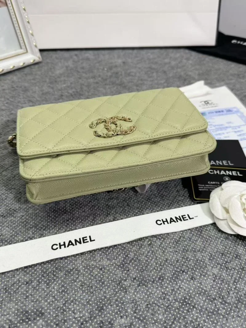 Chanel Woc Bags ModernLook 52042