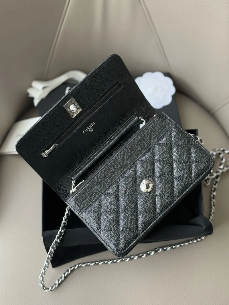Breathable Chanel Woc Bags 52071