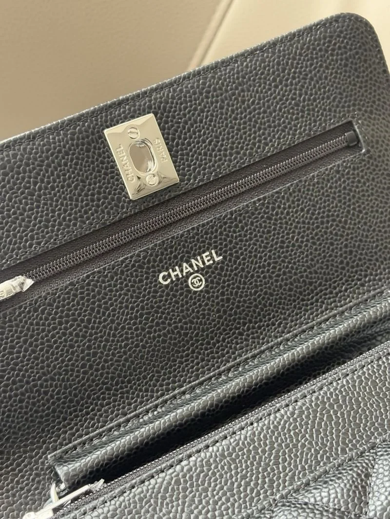 Breathable Chanel Woc Bags 52071