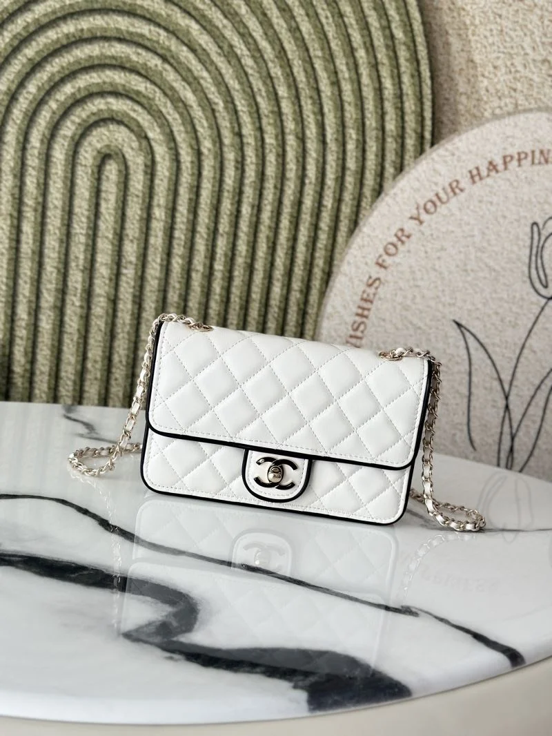 Chanel Woc Bags ComfortFit 52020