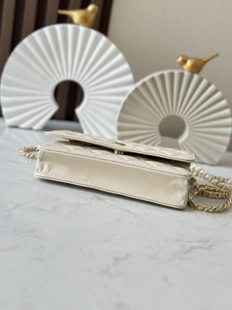 Breathable Chanel Woc Bags 52053