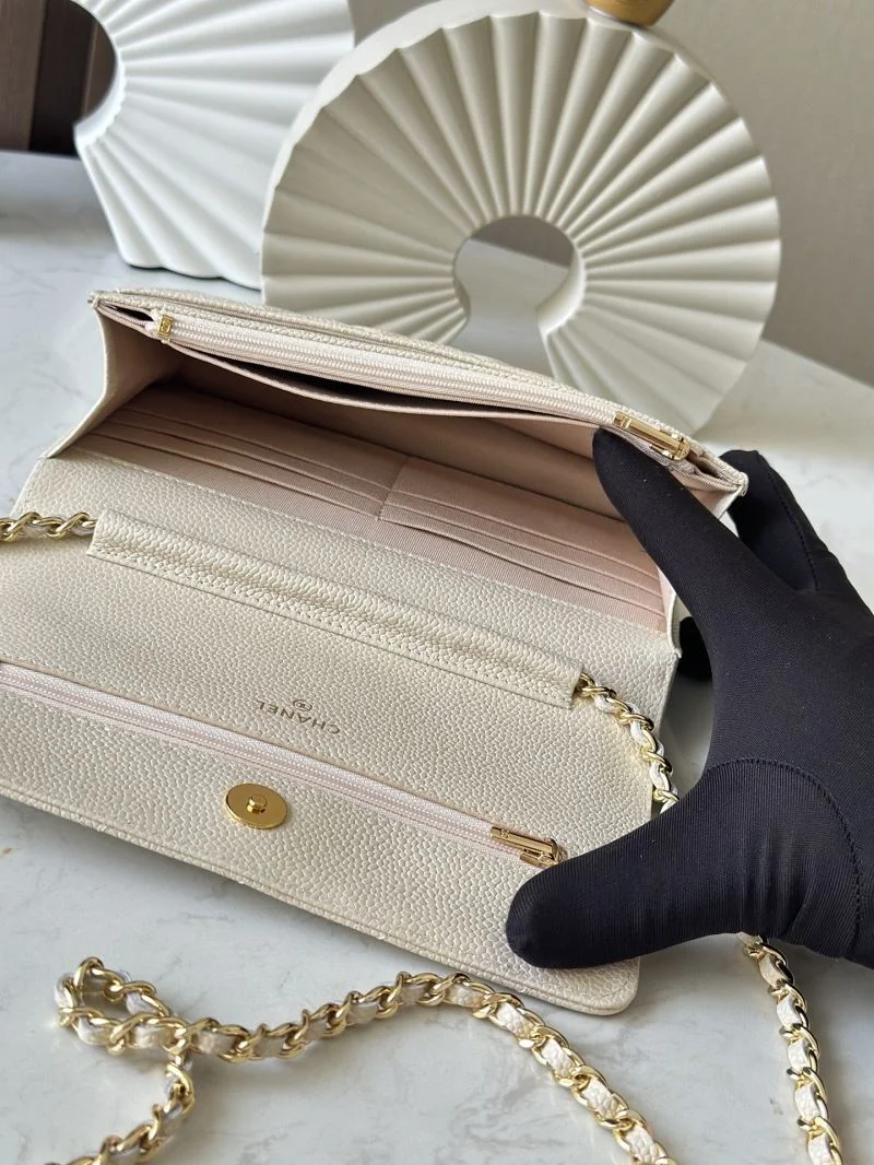 Breathable Chanel Woc Bags 52053