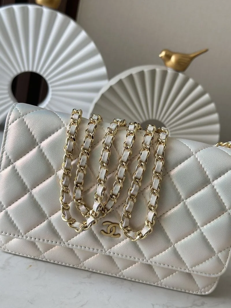 Minimalist Chanel Woc Bags 52010