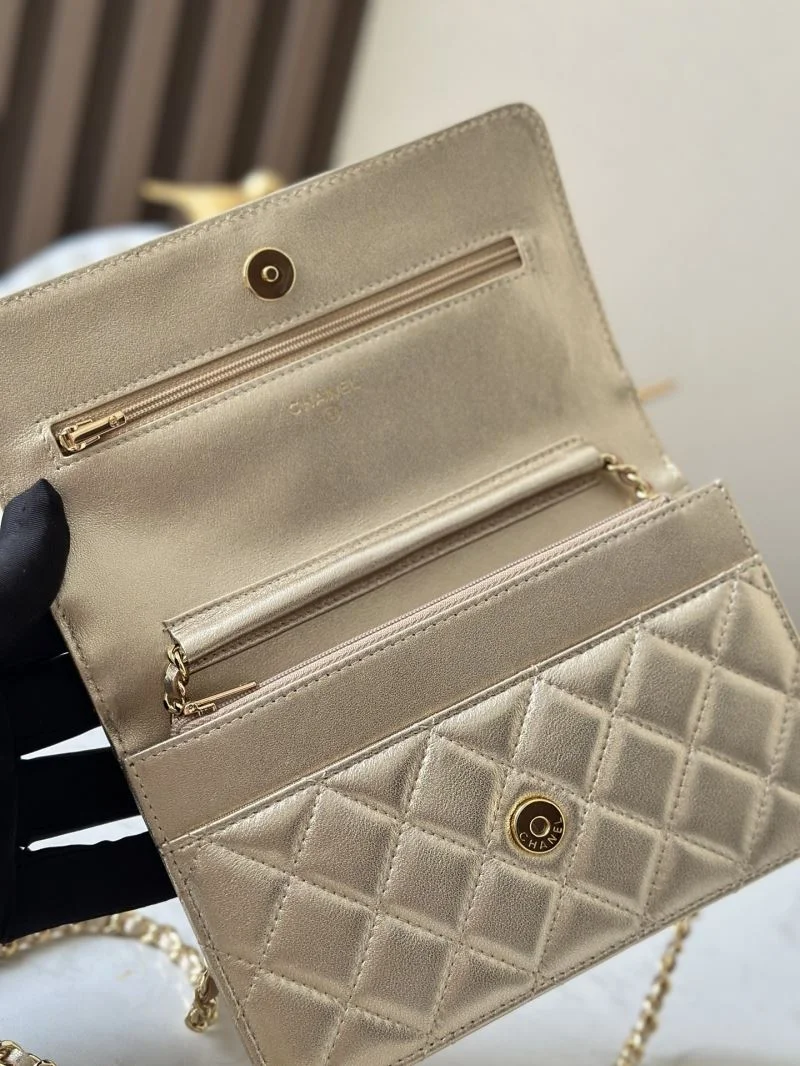 ModernLook Chanel Woc Bags 51960