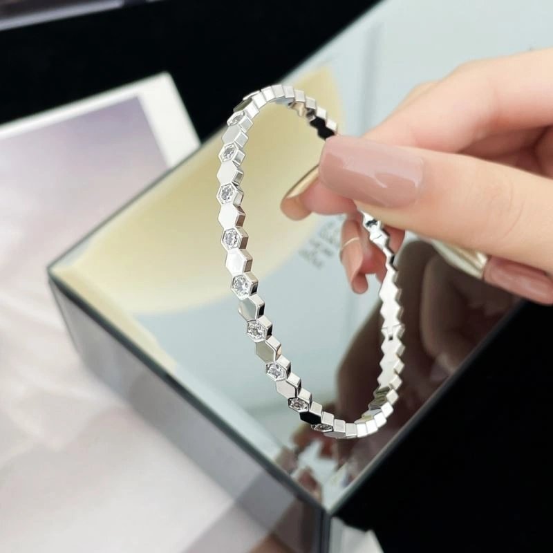 ModernLook Chaumet Bracelets 213113