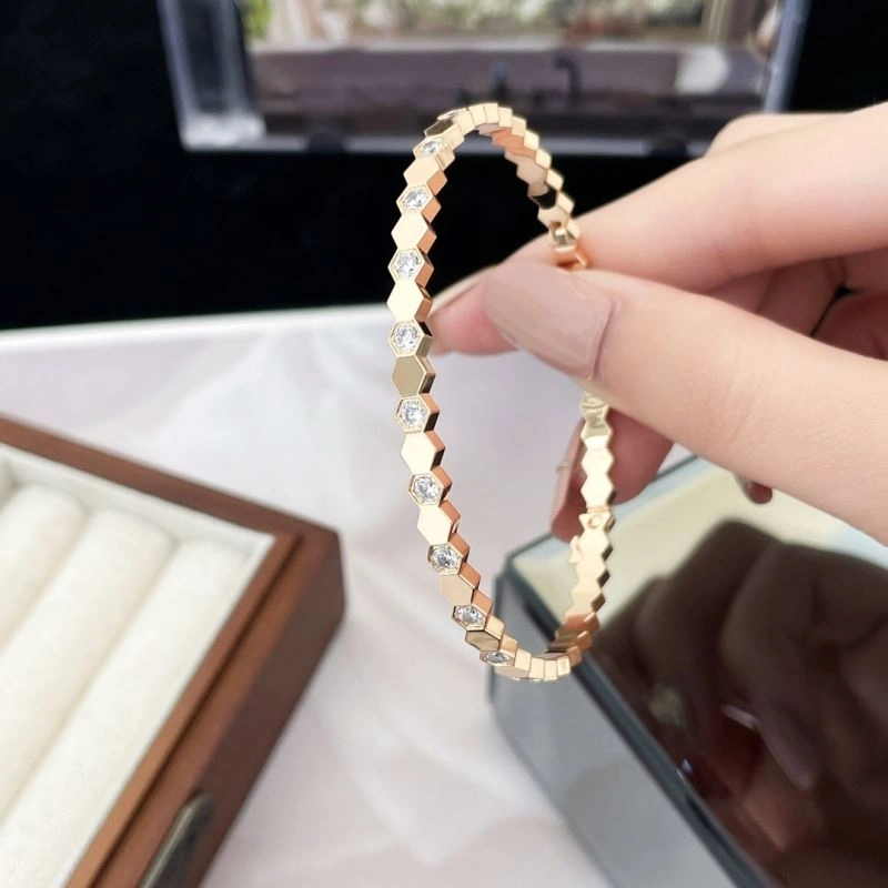 ModernLook Chaumet Bracelets 213113