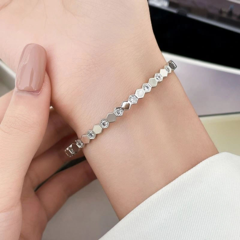 ModernLook Chaumet Bracelets 213113