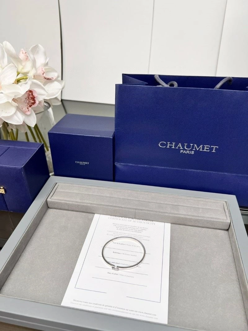 UrbanChic Chaumet Bracelets 210874