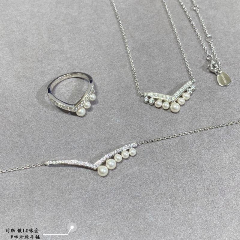 Chaumet Bracelets SmoothTexture 210018