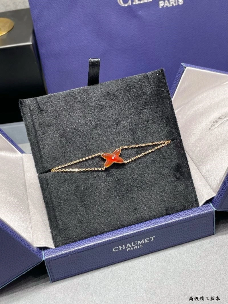 Supportive Chaumet Bracelets 209996