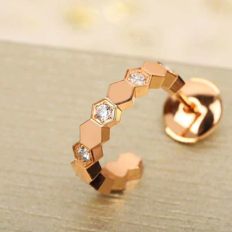 Chaumet Earrings TopPick 214010