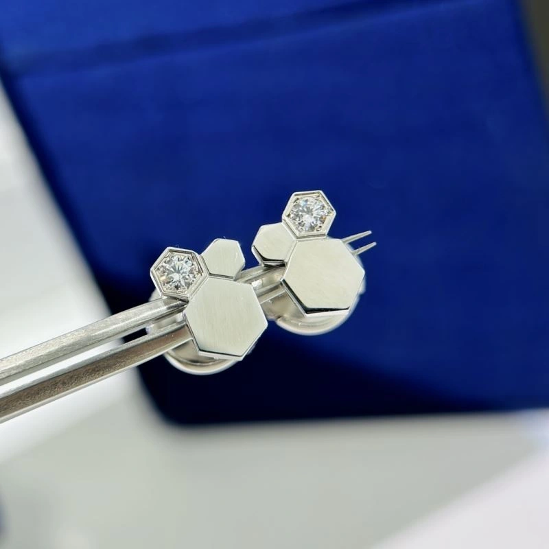 ComfortFit Chaumet Earrings 213551