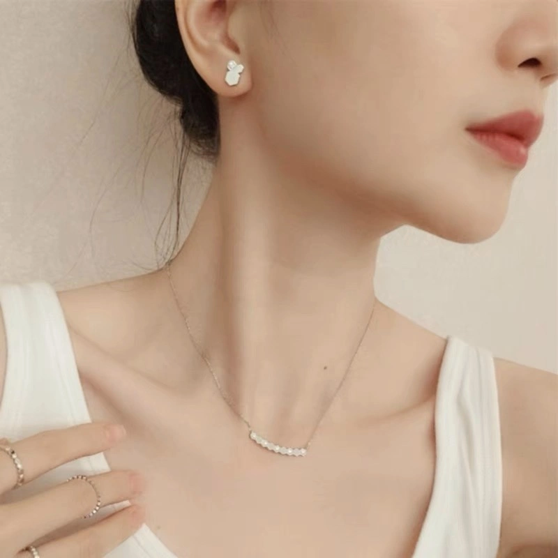 ComfortFit Chaumet Earrings 213551