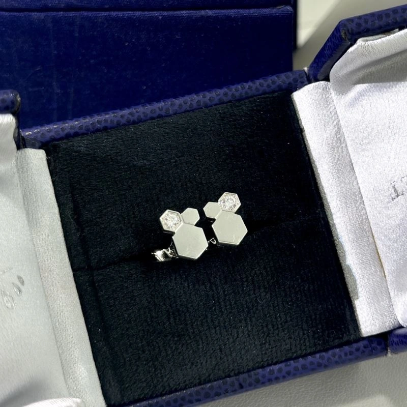 ComfortFit Chaumet Earrings 213551