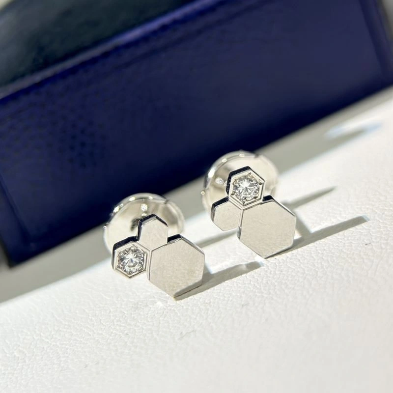 ComfortFit Chaumet Earrings 213551