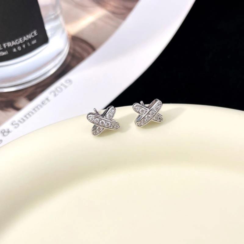 Efficient Chaumet Earrings 213532