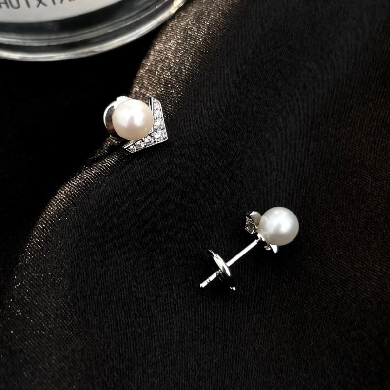 Chaumet Earrings Seasonal 213538