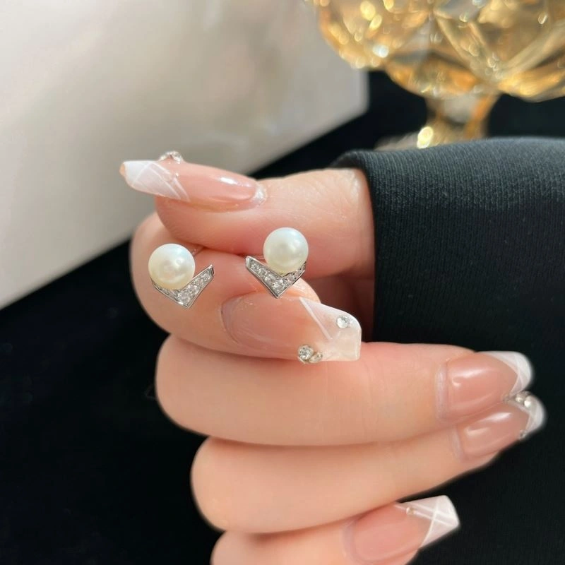 Chaumet Earrings Seasonal 213538