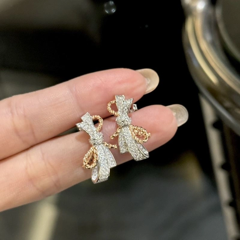 Chaumet Earrings AllSeason 214302