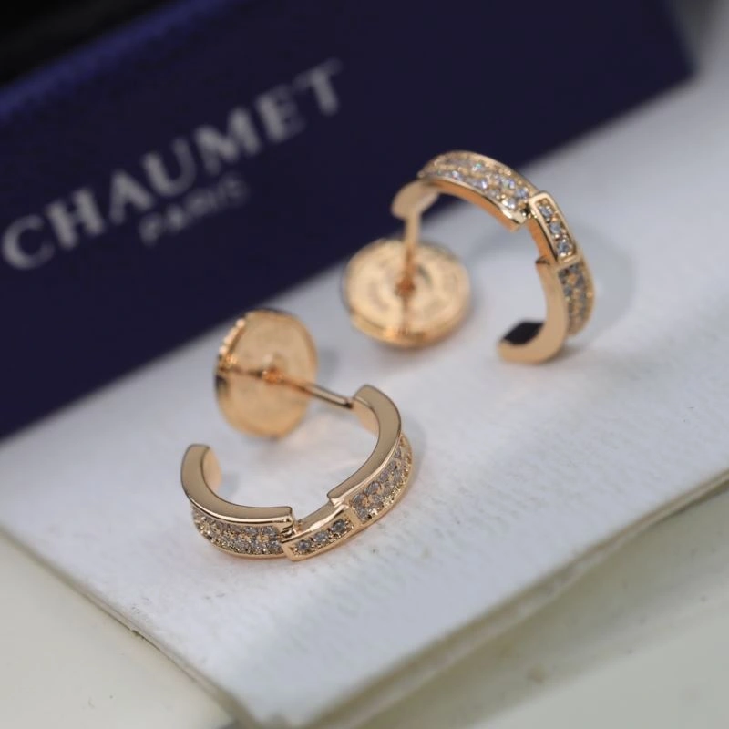 Sporty Chaumet Earrings 214304