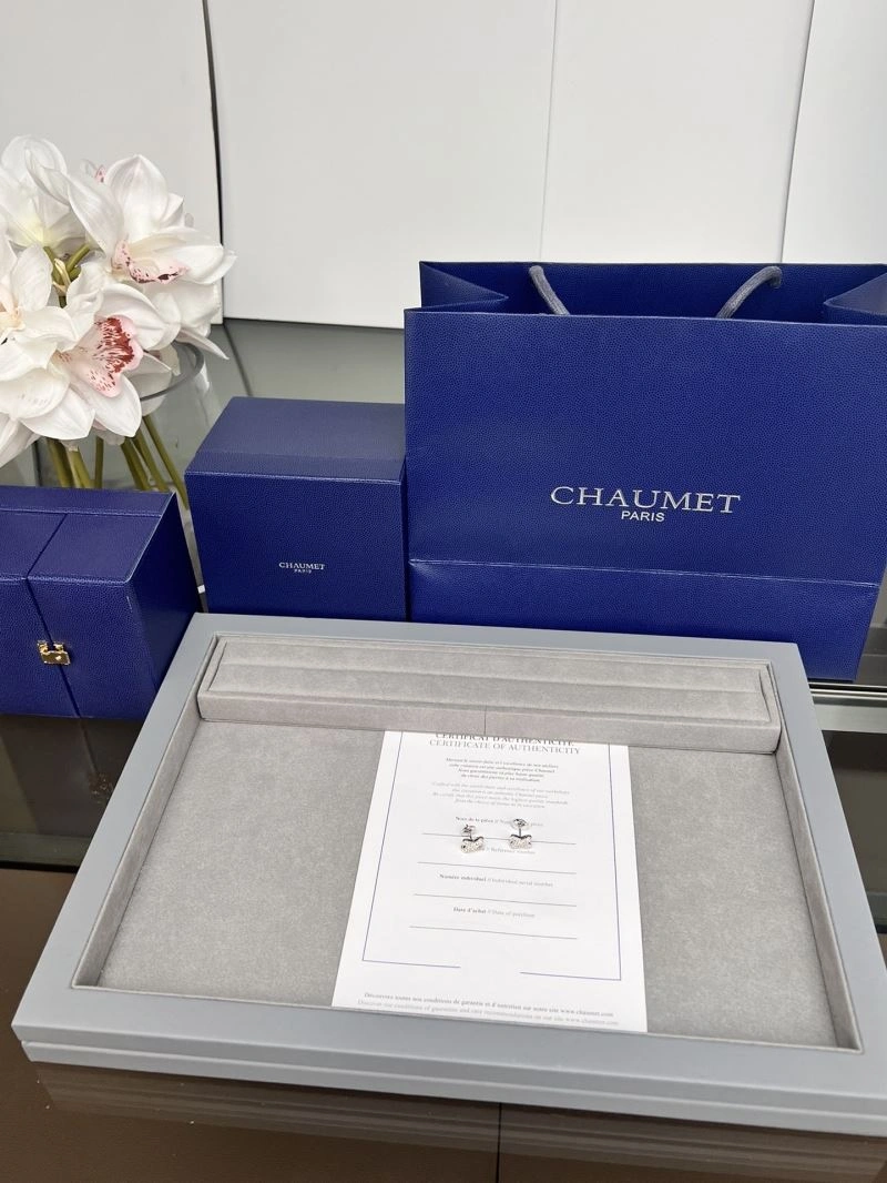 Chaumet Earrings FreshLook 212661