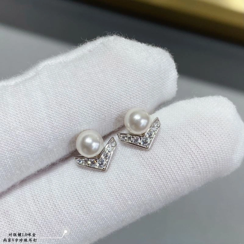 MultiPurpose Chaumet Earrings 212329