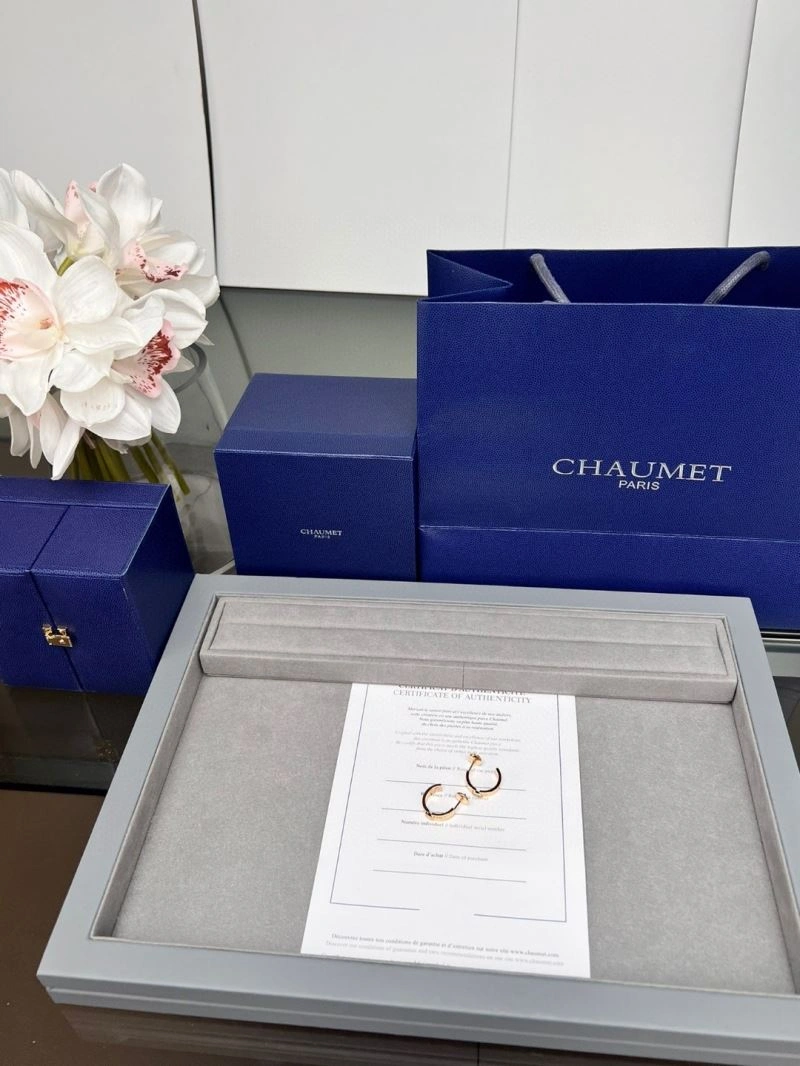Chaumet Earrings Cozy 211402