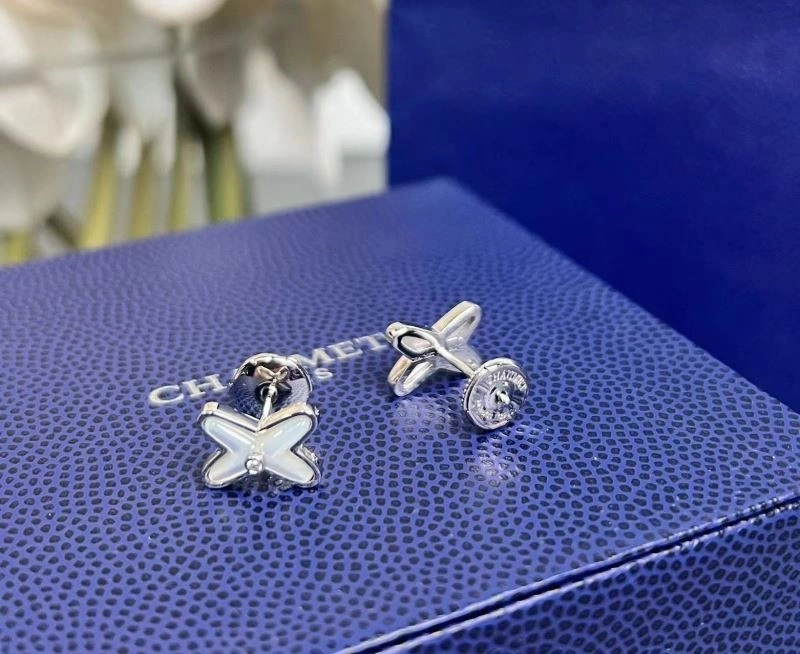 Chaumet Earrings Tailored 210859