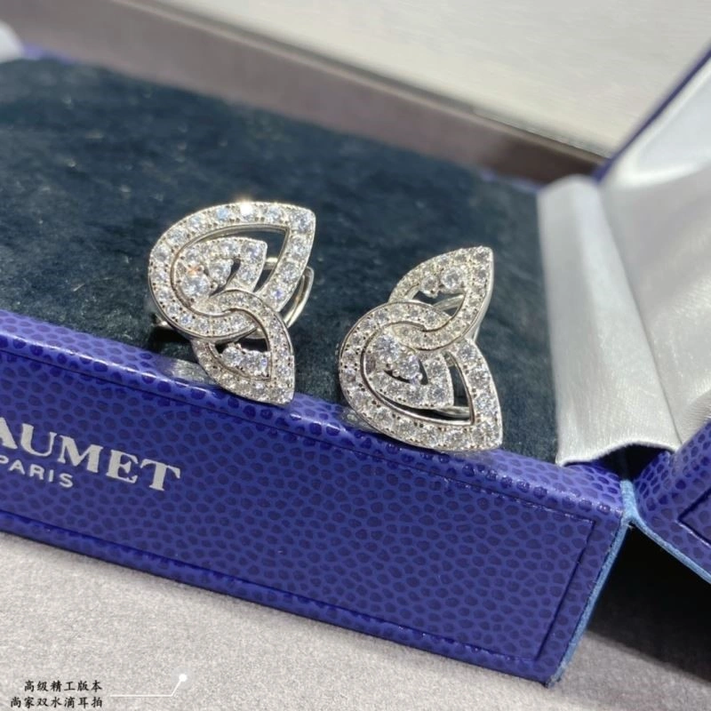 Chaumet Earrings Effortless 209993