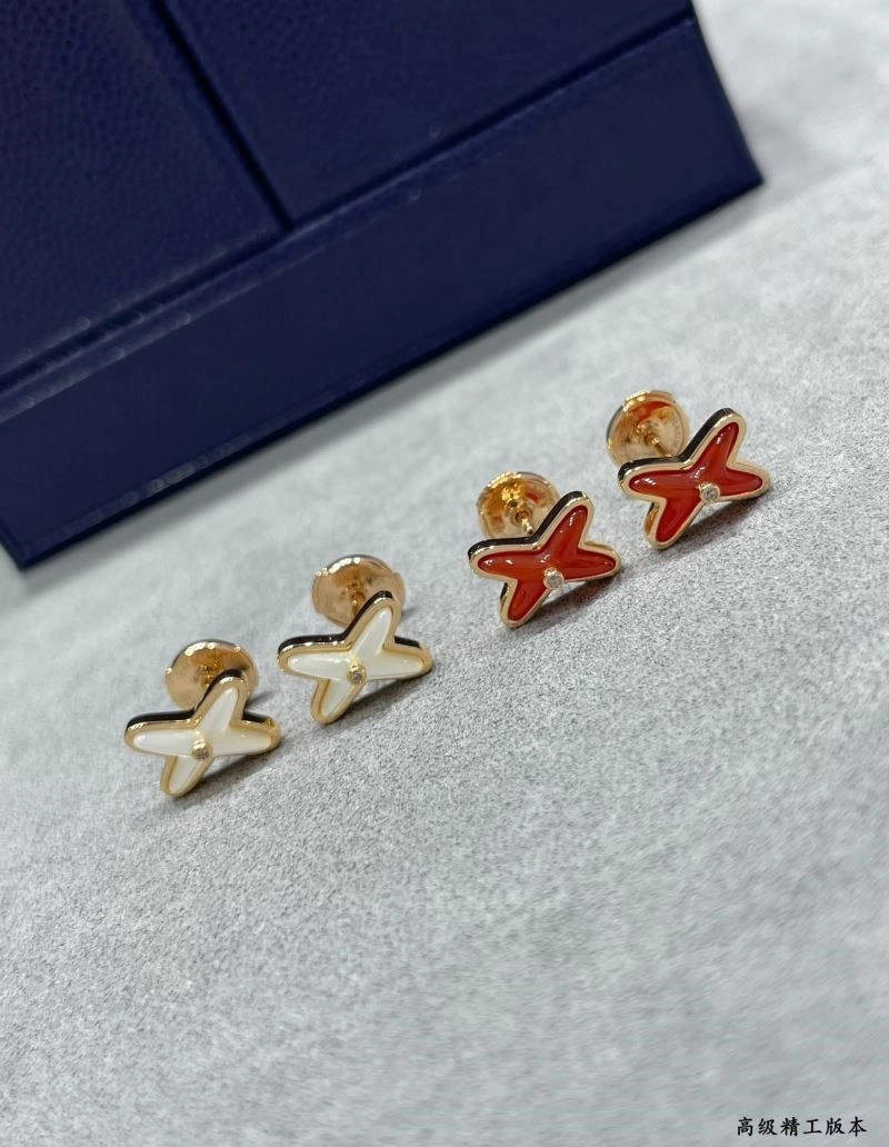 Chaumet Earrings FreshLook 209990