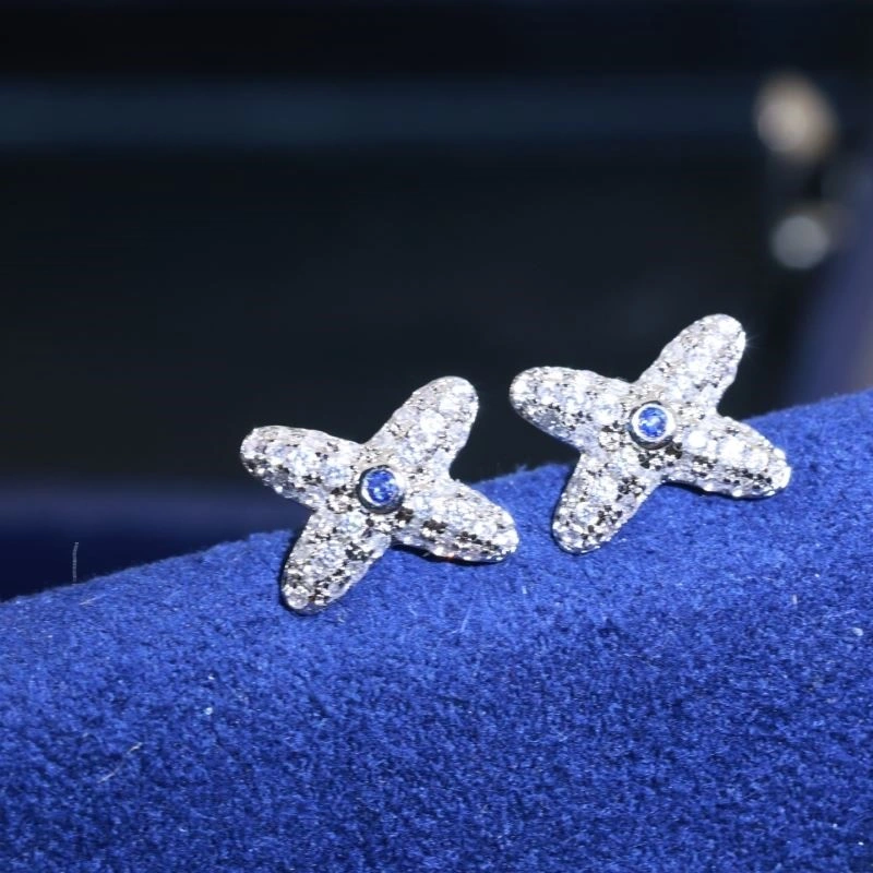 UrbanChic Chaumet Earrings 209445