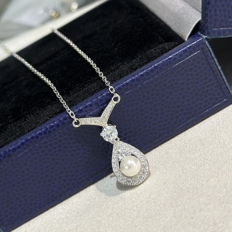 SmoothTexture Chaumet Necklaces 213994