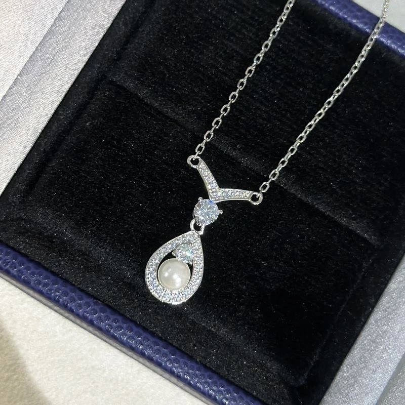SmoothTexture Chaumet Necklaces 213994