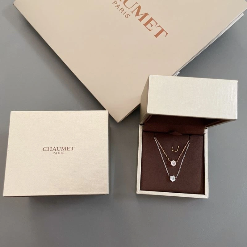 Trendsetting Chaumet Necklaces 214002