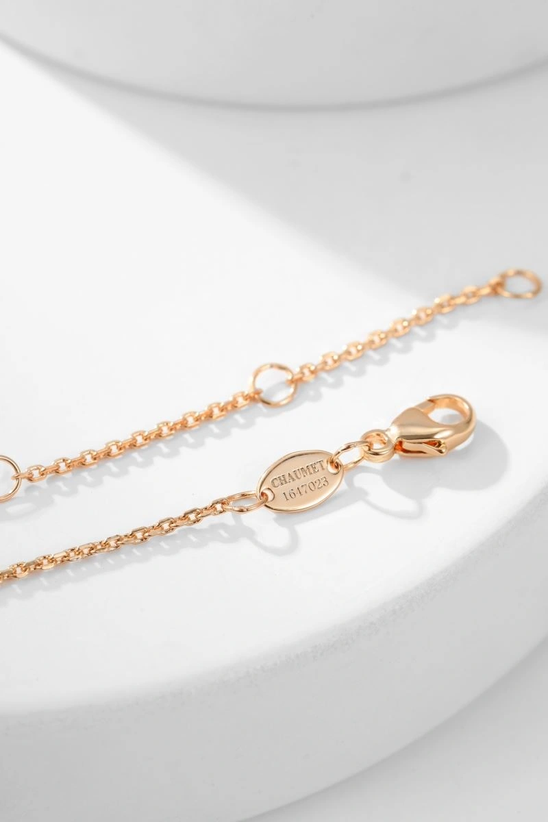 UrbanChic Chaumet Necklaces 214648