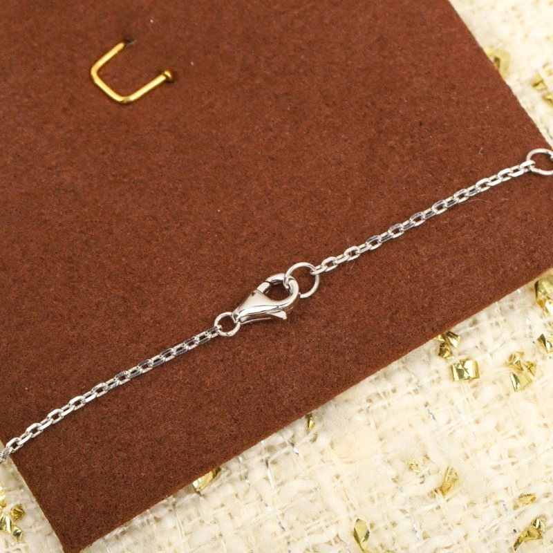 Chaumet Necklaces Vibrant 213096