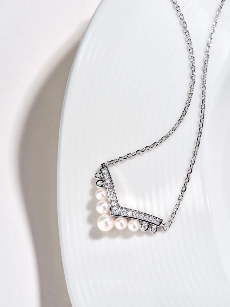 Unisex Chaumet Necklaces 213104